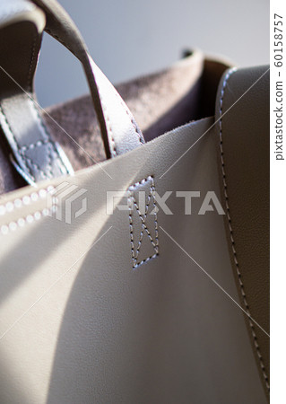Natural faux beige leather bag details, real leather accessories 60158757