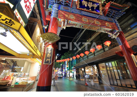 [Flat-rate] Yokohama Chinatown at night (Zenjimon, Yokohama, Kanagawa) 60162019
