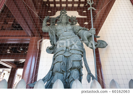 Kawasaki Daishi Heiranji Temple Oyamamon Shitenno Statue Hirome Tengu Statue (Kawasaki City, Kanagawa Prefecture) 60162063