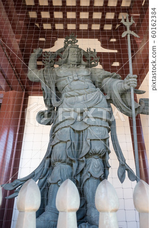 Kawasaki Daishi Heiranji Temple Oyamamon Shitenno Statue Hirome Tengu Statue (Kawasaki City, Kanagawa Prefecture) Kawasaki Daishi Heiranji Temple Oyamamon Shitenno Statue Hirome Tengu Statue (Kawasaki City, Kanagawa Prefecture) 60162384