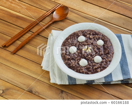Korean Food 60166188