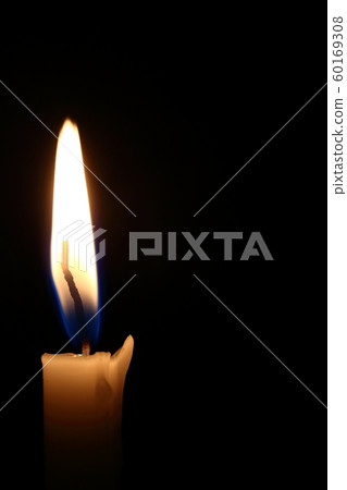 Candle 60169308