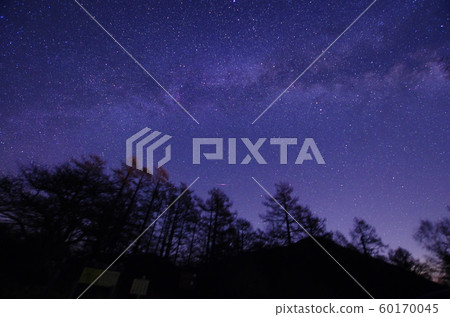 Starry sky of Nikko Senjogahara and Sanbonmatsuen 60170045