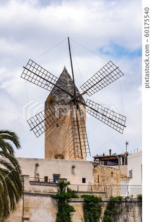 Traditional windmill in Palma de Mallorca - Spain Traditional windmill in Palma de Mallorca - Spain 60175540