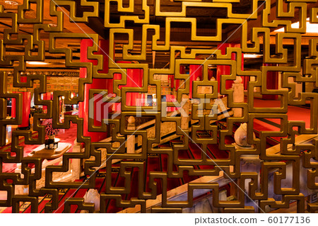 Golden braid partition 60177136