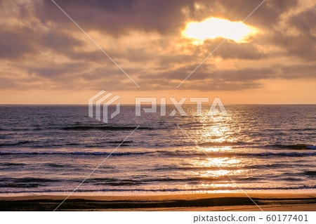 Sunset at Senrihama Beach Sunset at Senrihama Beach 60177401