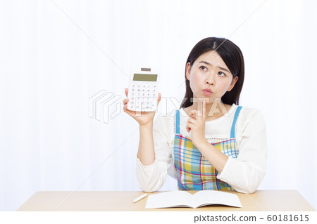 30多歲的家庭主婦 60181615