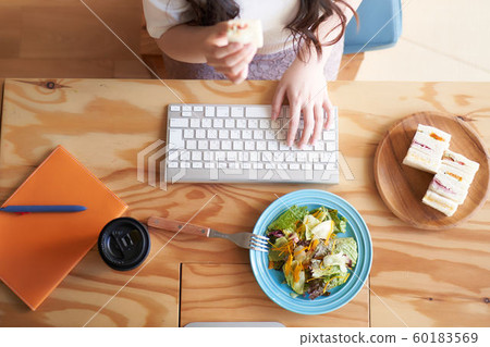 Business casual lunch 60183569