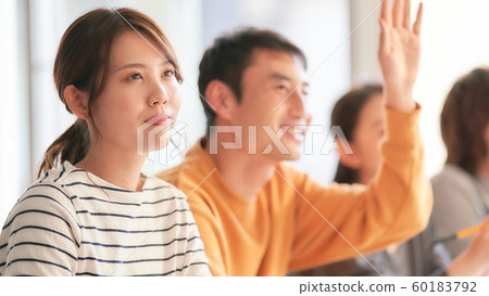 成人學校 60183792