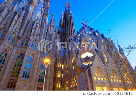 Sagrada Familia evening view night view Sagrada Familia evening view night view 60184615