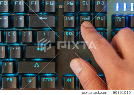 finger presses the home key finger presses the home key 60191010