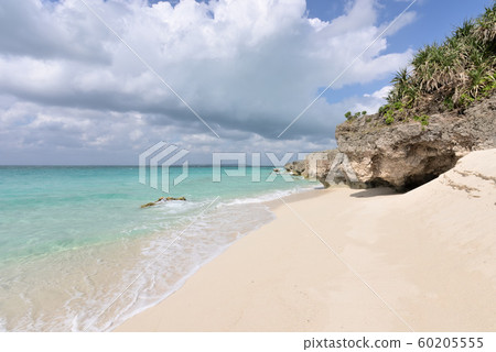 Miyakojima / Kuruma Island / Nagama Beach 60205555