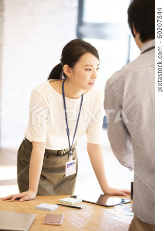 Business woman Business woman 60207844