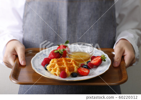 時尚的咖啡館 60220312