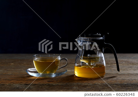 Tea tea bag tea shot glass leach tea 60226348