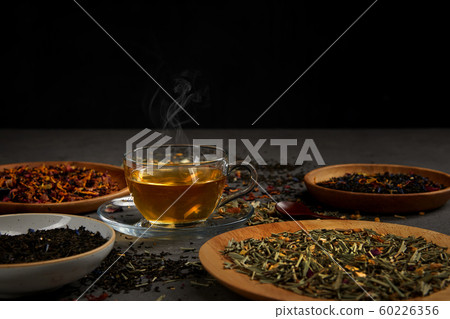 Tea tea bag tea shot glass leach tea Tea tea bag tea shot glass leach tea 60226356