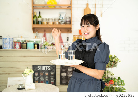 Cafe's Waitress Cafe's Waitress 60233653