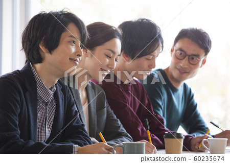 學習成年人 學習成年人 60235674