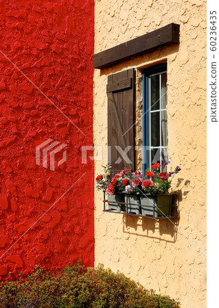 European-style building, European-style, windows, walls, red houses, 60236435