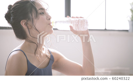 美容飲用水 60240322