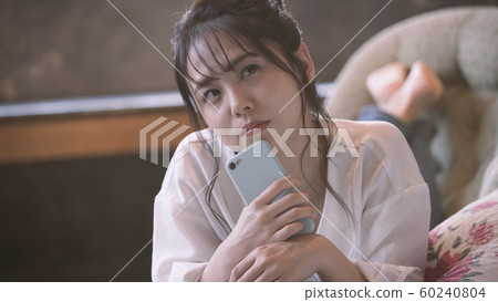 美容智能手機操作 60240804