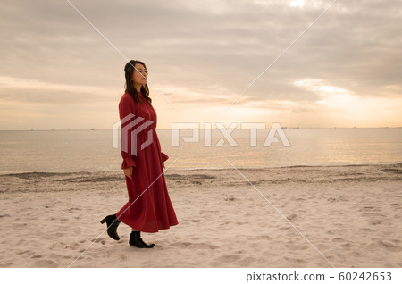 Woman portrait sea 60242653