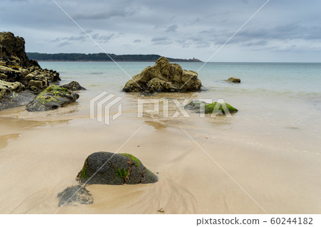 French britanny coast during tide and flow French britanny coast during tide and flow 60244182