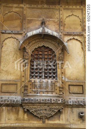 Traditional architectural details of Haveli or palace at Jaisalmer, Rajasthan, India Traditional architectural details of Haveli or palace at Jaisalmer, Rajasthan, India 60247105