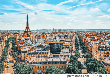 Beautiful panoramic view of Paris from the roof of Beautiful panoramic view of Paris from the roof of 60248194
