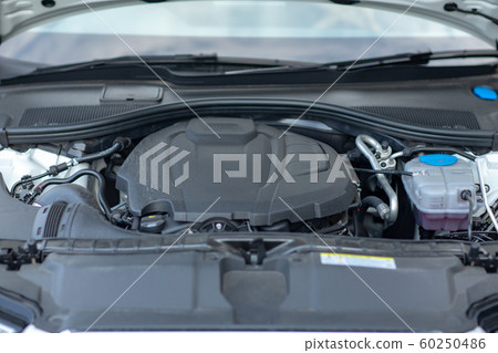 Engine auto parts Engine auto parts 60250486