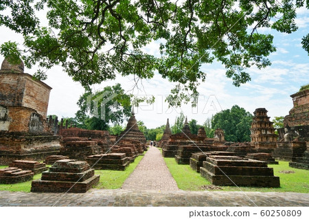 historic ruin, remain, ruin 60250809