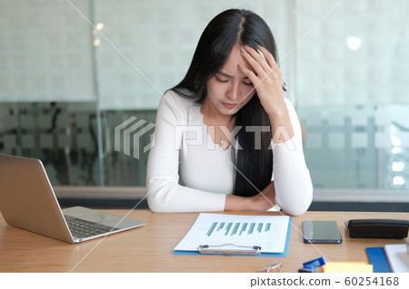 businesswoman feeling tired, frustrated stressed 60254168