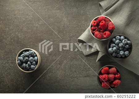 Berry Berry 60255222