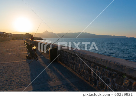 the coastline in Crete Greece. Evening foto 60259921