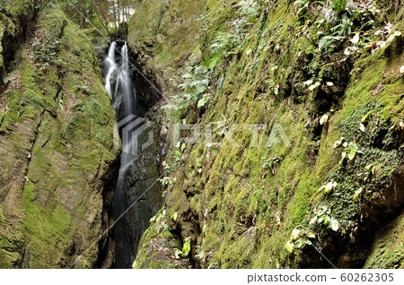 Oku Musashi Kuroyama Santaki Waterfall Oku Musashi Kuroyama Santaki Waterfall 60262305