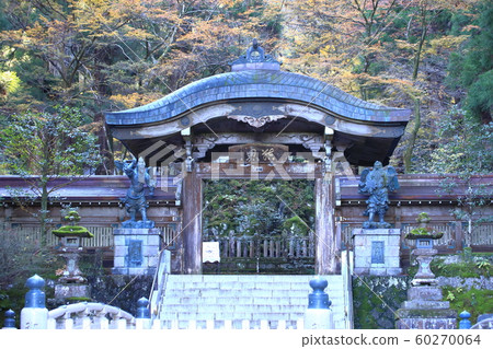 西城寺門 60270064