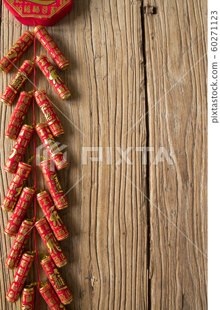 放在老木頭桌子的裝飾 放在老木頭桌子的裝飾 60271123