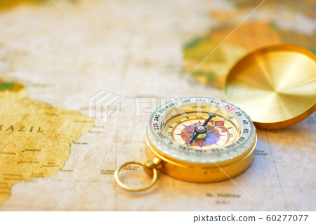 Magnet and map Magnet and map 60277077