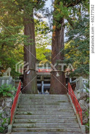 大分縣別府市八hat淺見神社 照片素材 圖片 圖庫