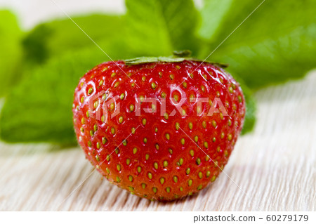 red ripe strawberries red ripe strawberries 60279179