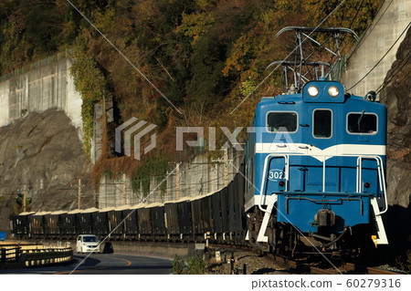 Chichibu Railway Deki Ore Freight Train Deki No. 302 60279316