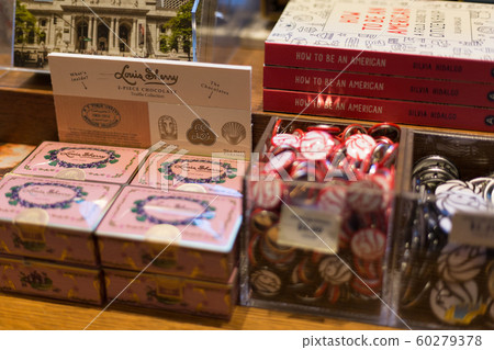 Souvenirs for sale at the New York Public Library 60279378