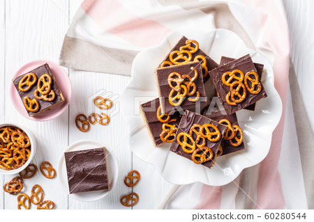 No-Bake Chocolate Peanut Butter Bars, top view 60280544