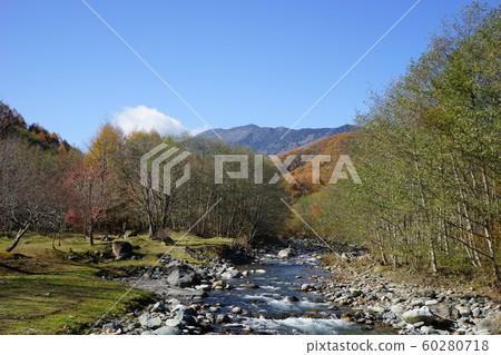 蒂默格拉露營地,在那裡您可以看到富士山。 蒂默格拉露營地,在那裡您可以看到富士山。 60280718