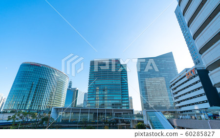 Yokohama cityscape in Japan I want to see Nissan Motor's global headquarters etc. 60285827