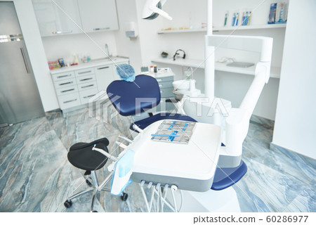 Light dentist office is free after visit Light dentist office is free after visit 60286977