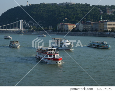 Danube 60296060