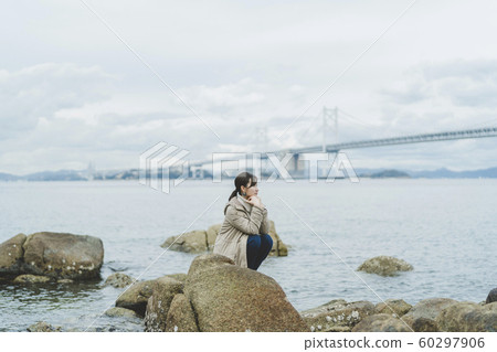 Woman Woman 60297906