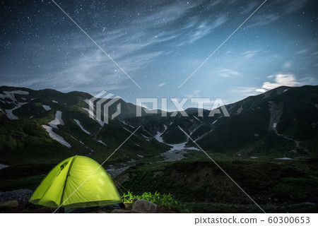 Mountain climbing 60300653