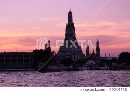 Thai temple Wat Arun Thai temple Wat Arun 60314758